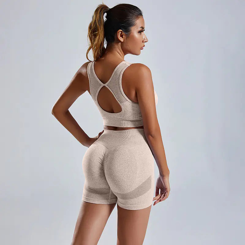 Seamless Knitted Yoga Set for Summer Fitness